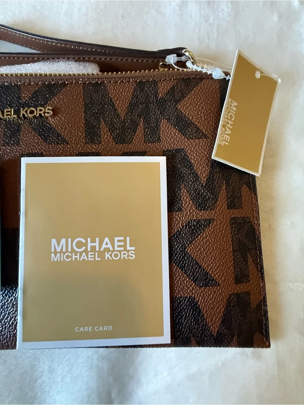 Michael Kors MK Signature Logo Clutch Wristlet Zip Top Large NWT